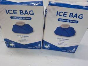 lot 118 image: 2 Ice Bags with Gel Beads...