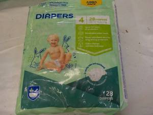 lot 133 image: Diapers Jumbo Pack size 4...