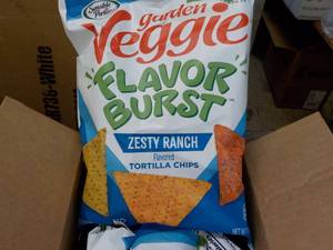 lot 152 image: 6 x 6 oz bags Garden Veggie Zesty R...