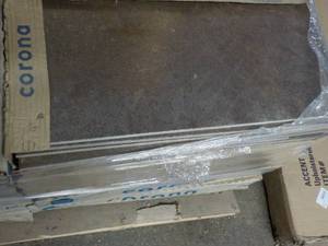 lot 200 image: 12 ctns Corona orchid Porcelain Flo...