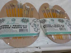 lot 220 image: Set of 2 Daveliou Brushes and Paint...