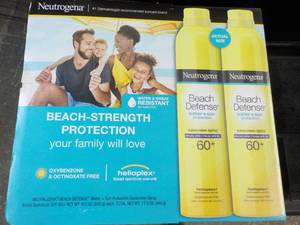 lot 250 image: 2 Neutrogena Beach Defense Sunscree...