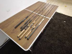 lot 32 image: Lot of 8 Fishing Rods Including Garcia, Lightning Rod, Kunnan, Rapala, Procaster, Field & Stream
