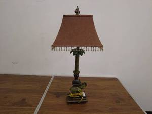lot 43 image: Vintage Table Lamp with Elephant Base and Beaded Shade