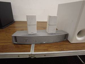 lot 84 image: Bose Acoustimass 5 Series III Speaker System