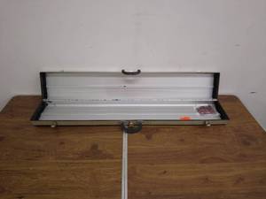 lot 231 image: Hard sided Travel Case wWheels