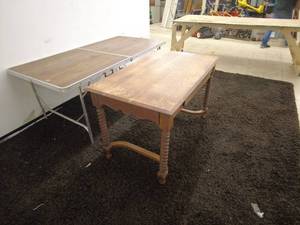 lot 234 image: Vintage Wooden Table with Ornate Legs