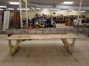 lot 236 image: Extended Aluminum Ladder