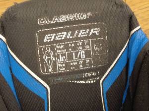 lot 317 image: Bauer Classic Jr. LXL Hockey Pants