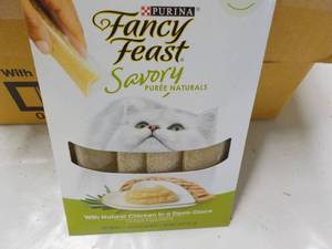 30 x 4 packs Natural Chicken in a D...