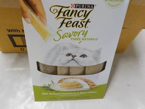 30 x 4 packs Natural Chicken in a D...