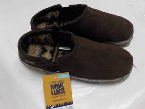 Mukluks size Mens 12 Chocolate Sli...
