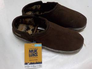 Mukluks size Mens 12 Chocolate Sli...