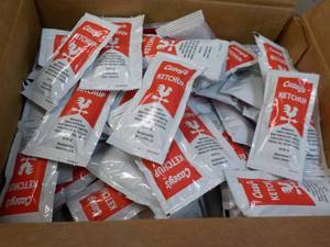 2 x 200 ct Caseys Ketchup Packets...