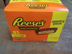 85 ct Reeses Snack Size Peanut But...