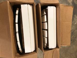lot 37 image: Lot of POLYWOOD Grant Park Traditional Curveback White Plastic Outdoor Patio Adirondack Chair (Set of 1) Customer Returns See Pictures