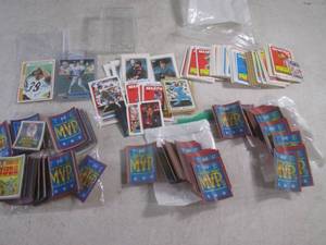 lot 1 image: (EC1) Assortment of Sports Cards...