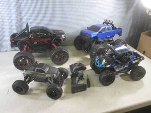 lot 7 image: (EW6) Remote Control Trucks As-Is F...