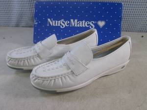 lot 49 image: (CS) Pair of Nurse Mates Shoes Size...