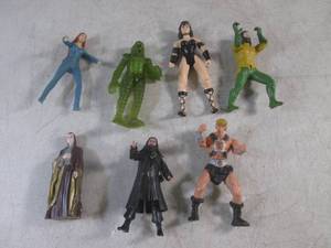 lot 77 image: (G-1) Assorted Toy Figures...