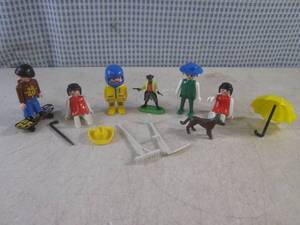 lot 78 image: (EC1) Assorted Toy Figures Etc...