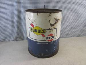 lot 83 image: (EC1) Vintage 5 Gallon Sunoco DX Oi...