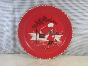 lot 108 image: (FS) Vintage 19 Metal Serving Tray...