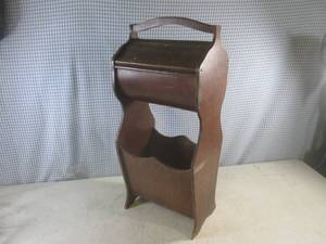 lot 111 image: (CS) Vintage Wood Magazine Rack...