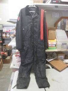 lot 112 image: (D-2) Vintage Polaris Snowmobiles S...