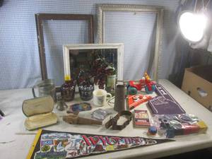 lot 125 image: (EW6) Misc Vintage - See Photos...