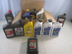 lot 131 image: (CSB) Assorted Motor Oil...