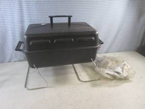 lot 139 image: (A-1) Portable Gas Grill with Bag o...