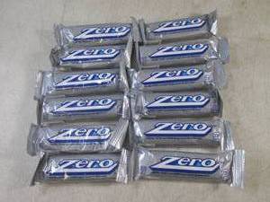 lot 238 image: (B-3) 12 Zero Candy Bars Past Date...