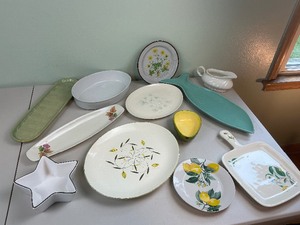 lot 146 image: Serving Bowl, Tray, Plate Lot #1
