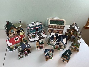 lot 214 image: Christmas Village Houses Holiday Dcor Lot