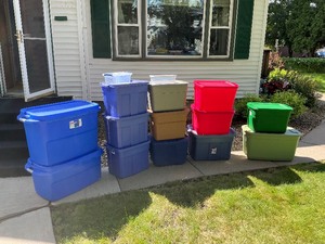 lot 219 image: Storage Bin Lot