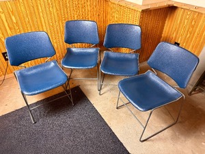 lot 105 image: 4 Blue Stacking Chairs