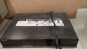 lot 134 image: Sony Blu-ray Disc DVD Home Theatre System with Powerful Sound