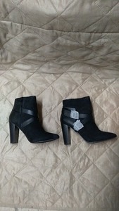 lot 157 image: Black Booties by Ellis Size 9