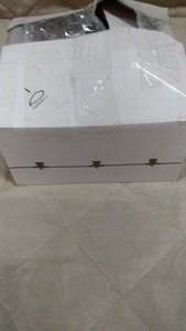 lot 186 image: 2500 White Shipping Labels - 2 x 4 inches - Box of 250 Sheets
