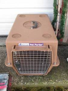 lot 92 image: Petmate Pet Porter travel crate...