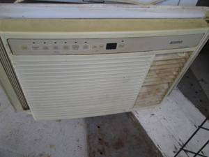 lot 97 image: Vintage Kenmore window air conditio...