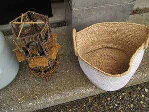 lot 200 image: Floppy style Wicker Rattan Basket w...