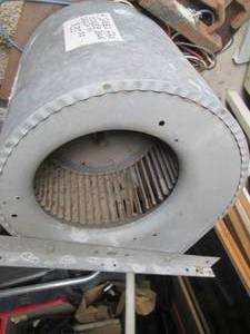 lot 208 image: Vintage 4-speed down draft blower f...