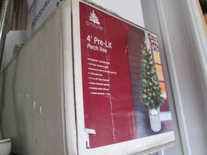 lot 227 image: 4ft Pre-lit Porch tree in original ...