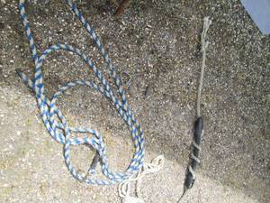 lot 123 image: Thick ropes, coated cable and metal...