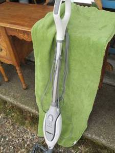 lot 127 image: Shark professional steam mop...