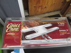lot 238 image: Grill Care gas grill universal fit ...