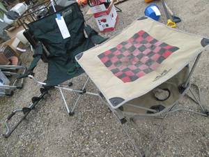 lot 157 image: Fold-up camping chair and dual purp...