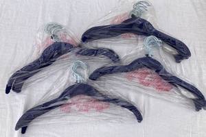 lot 62 image: Huggable Hangers Nautic Blue Hanger Sets